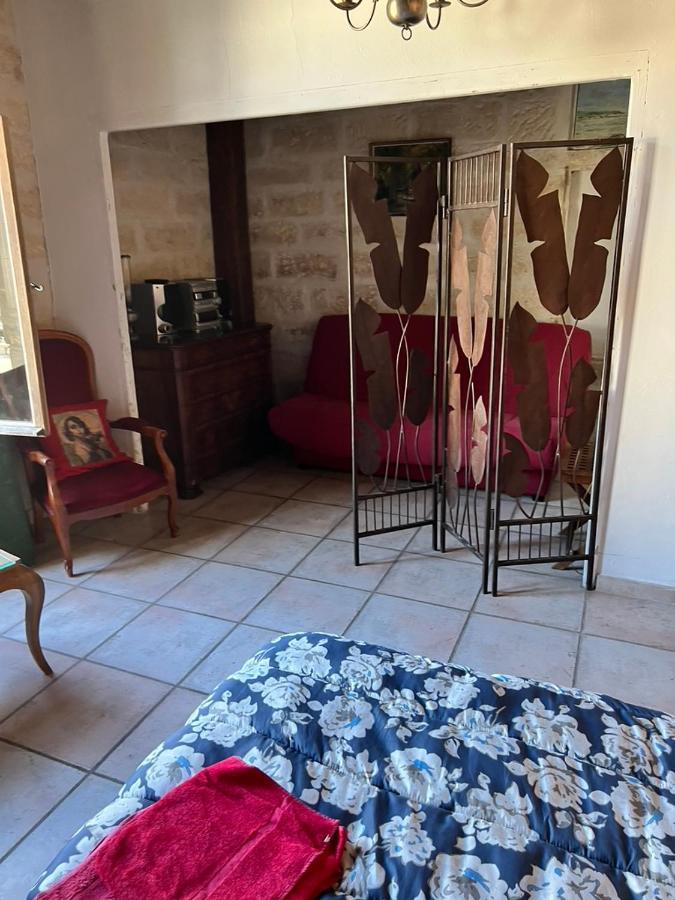 La Maison Sur La Place Aigues-Mortes Eksteriør billede